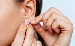 The Ultimate Diamond Earring Guide for Women: Which Style Suits You Best?